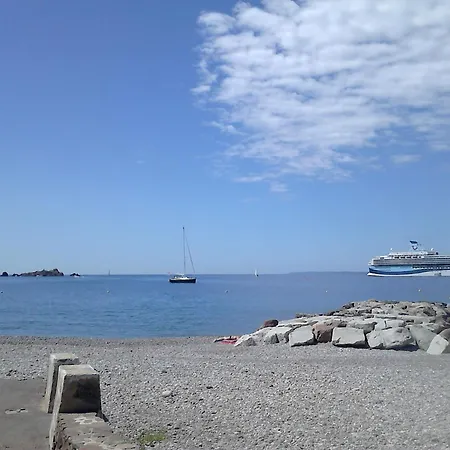 Les Ondines Port Santa Lucia *