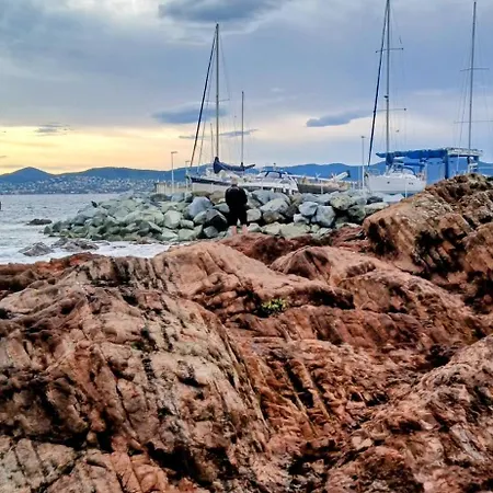 Les Ondines Port Santa Lucia Saint-Raphaël